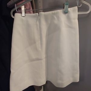 Aritzia Skirts - Aritzia Babaton skirt size 00 in EUc Aritzia Skirts - Aritzia Babaton skirt size 00 in EUc